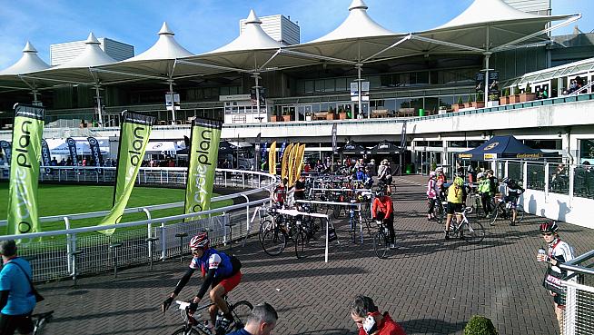Start and finish was at Sandown Park racecourse.