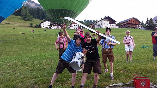 Enthusiastic supporters at start of Maratona.