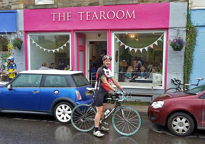 The Tearoom at Tighnabruich where Graeme Obree reportedly enjoyed a wee feastie of cream cakes.