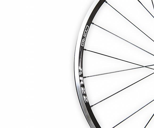 The AR22 rims feature understated graphics and are tubeless ready.