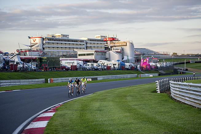 Teams and solo riders rack up thousands of laps of Brands Hatch over the 24hr event.