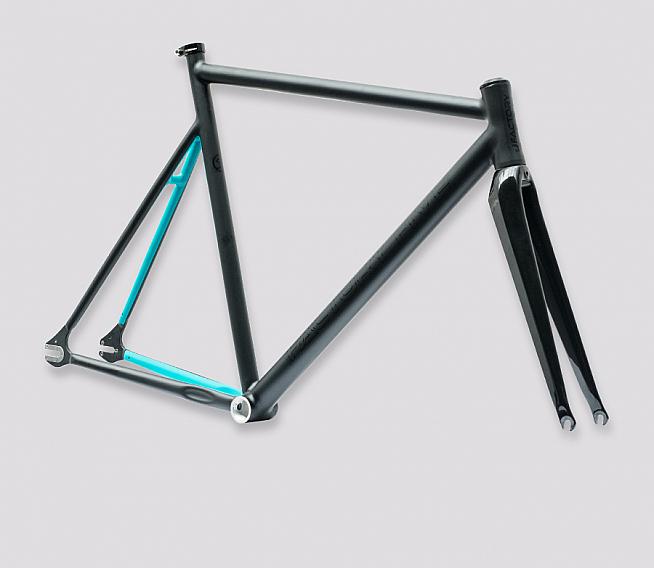 Factory5 are offering this 6061 Alu frame with carbon fork for just $154 plus shipping.
