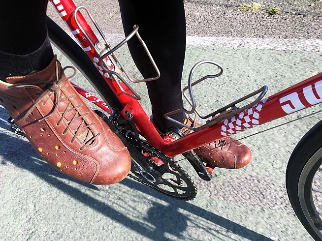 leather road cycling shoes