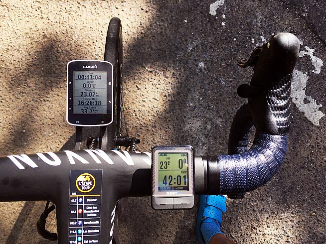 Bar buddies... The mounts for the Elemnt Mini and Garmin Edge 520 look similar but are incompatible.