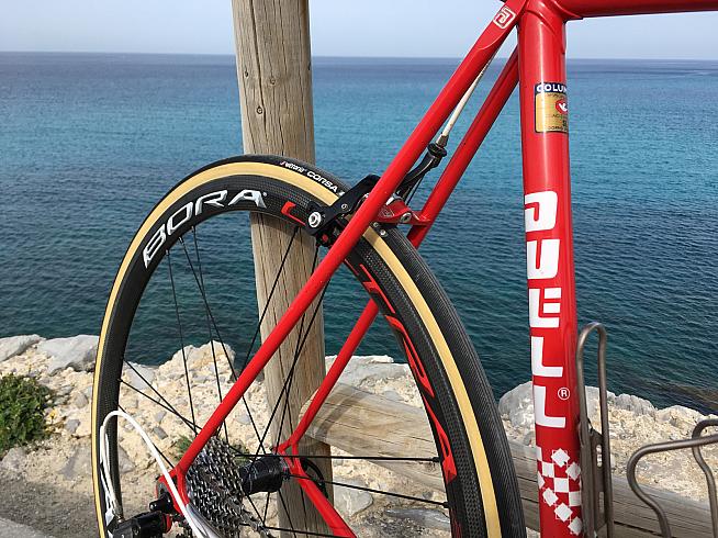 vittoria corsa g  folding graphene tyre