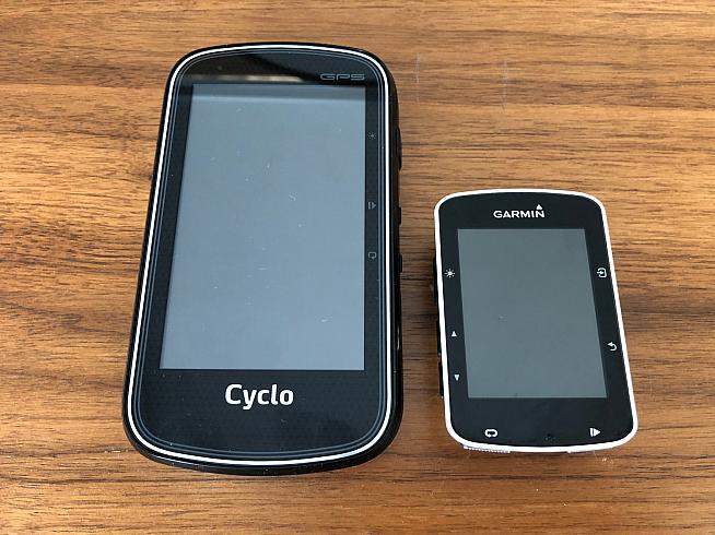 A side-by-side comparison with the Garmin Edge 520 reveals the Cyclo 405's heavyweight credentials.
