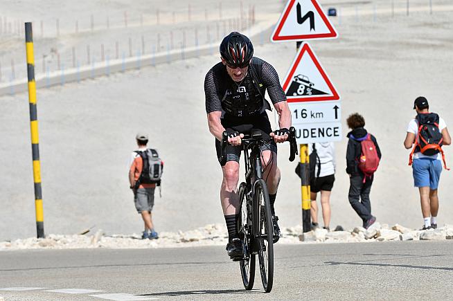 Dave nears the summit again. Image: Photoventoux.com