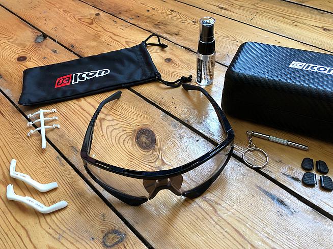 banjo Mappe afstand Review: SCICON Aerotech cycling sunglasses | Sportive.com