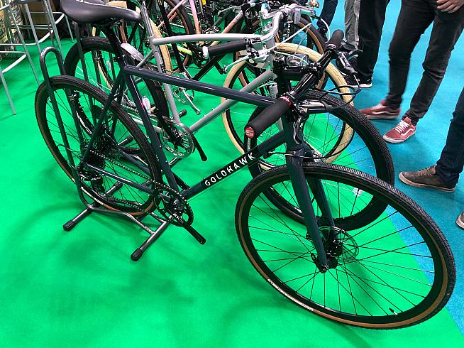 steel flat bar bike