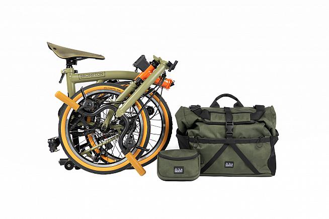 As with all Bromptons the Explore folds down so you can stow it away for public transport - or a packraft.