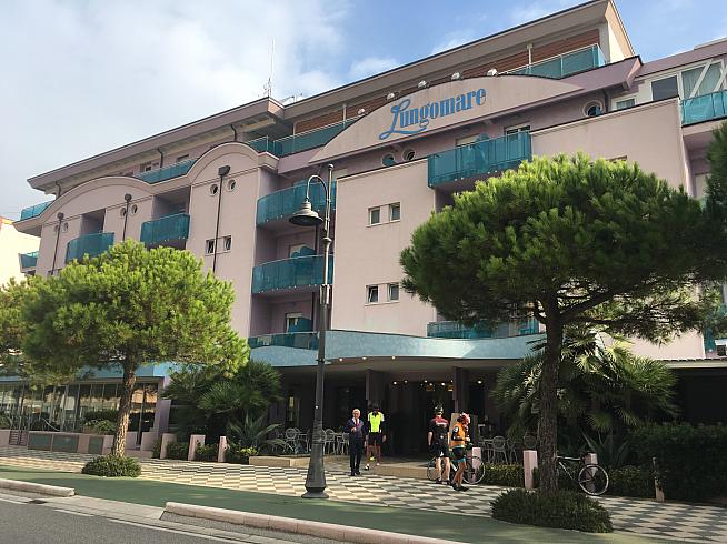 The Hotel Lungomare in Cesenatico welcomes cyclists from novices to top pro teams.