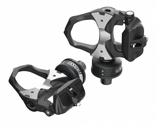 The Favero Assioma power meter pedals are available in single or double-sided versions.