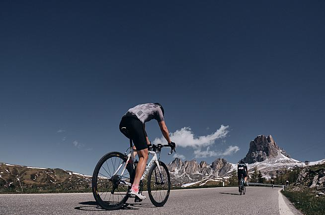 Colnago and Haute Route are joining forces to offer riders a premium road cycling experience.