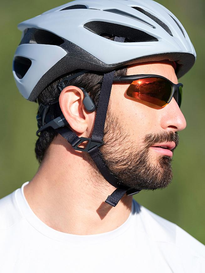 Aftershokz are offering a second pair of headphones free with the Aeropex.