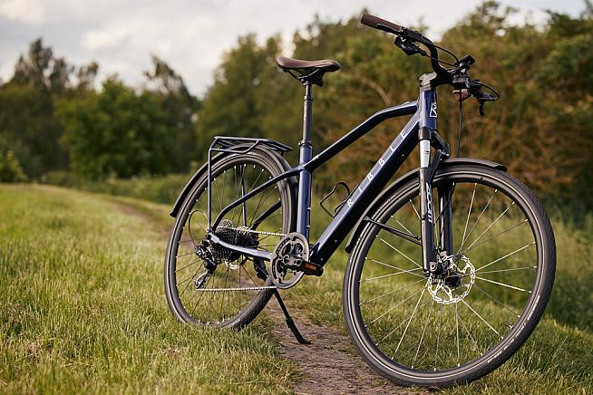 Taking you further... The Hybrid AL e is capable of tackling unpaved paths and trails.