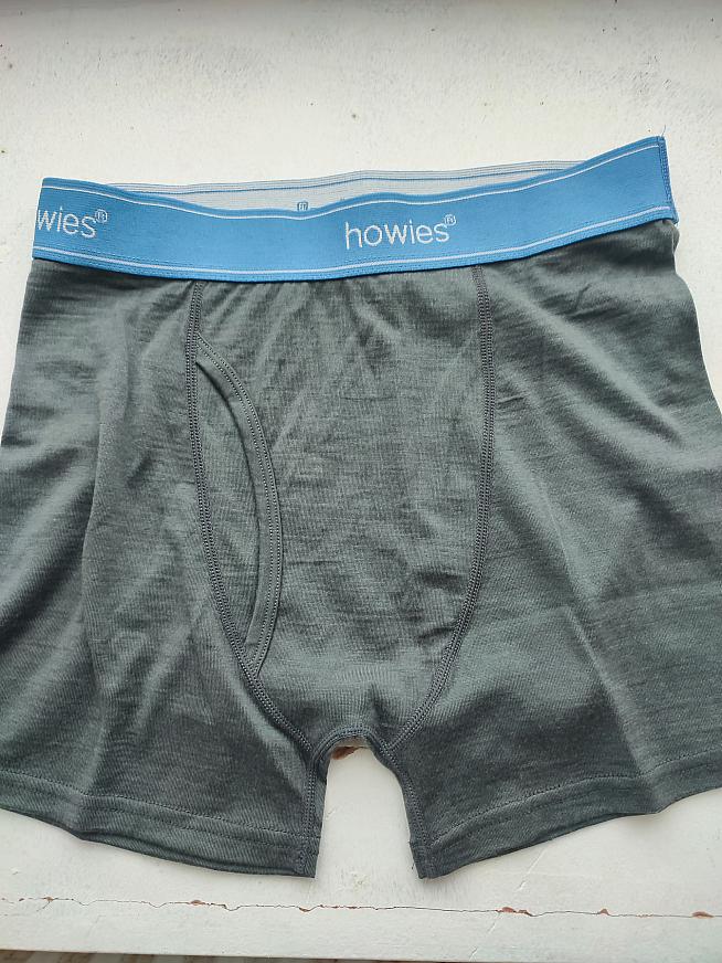 Howies base outlet layer