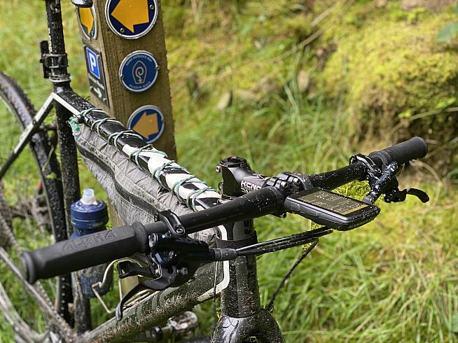 Review: Mt Zoom Ultralight 750mm Carbon Flat Bar 