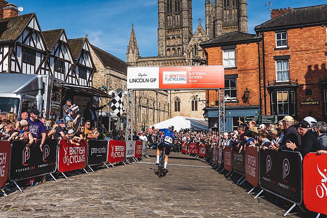 Wattbike join Rapha as sponsors of the 2023 Lincoln GP.