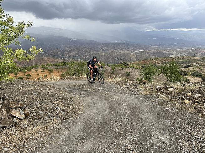 Simon crests the last climb of the tour.